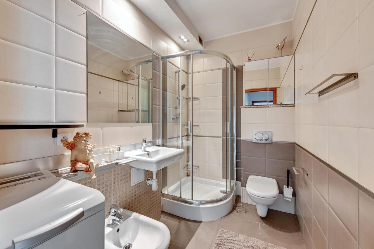 Apartament Pod Trzema Niebieskimi Kaczorami Apartment Gdansk Exterior photo